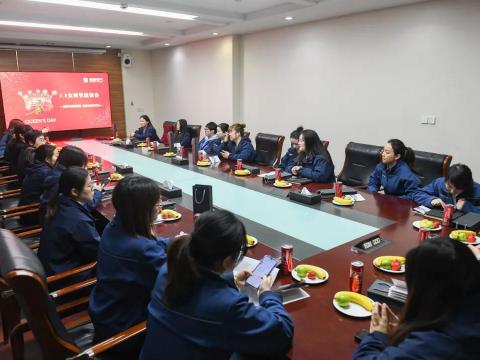 女神节快乐 | 愿你熠熠青春，，，，，，绽放光线