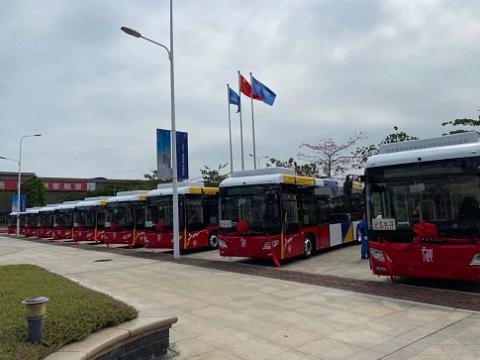 9001cc金沙以诚为本电气双源无轨电车车载电源DCDC在广州电车公司投运